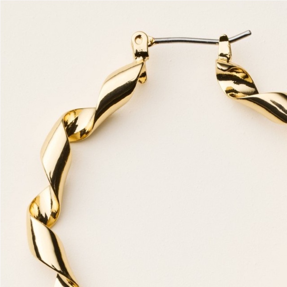 NWT Kate Spade x Target Gold metal twisted Hoop Earrings - Picture 3 of 4